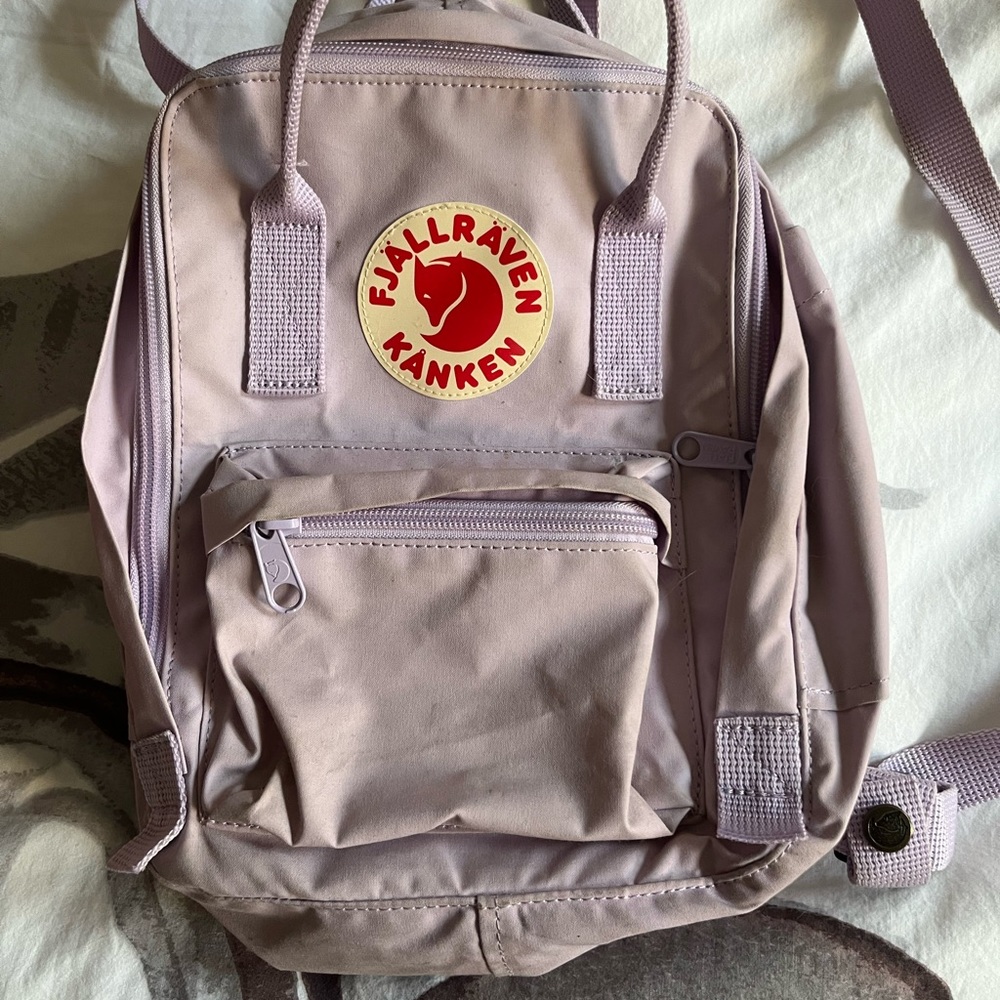 Small lavender fjallraven backpack